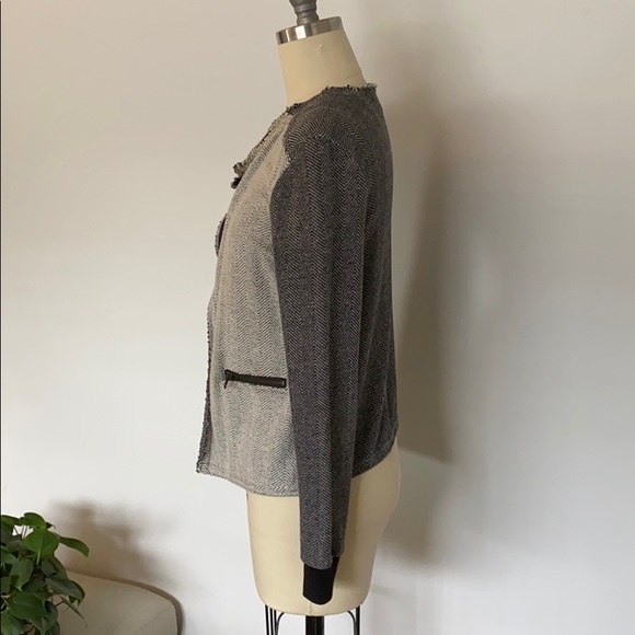 Raw Edge Cardigan - Picture 3 of 6